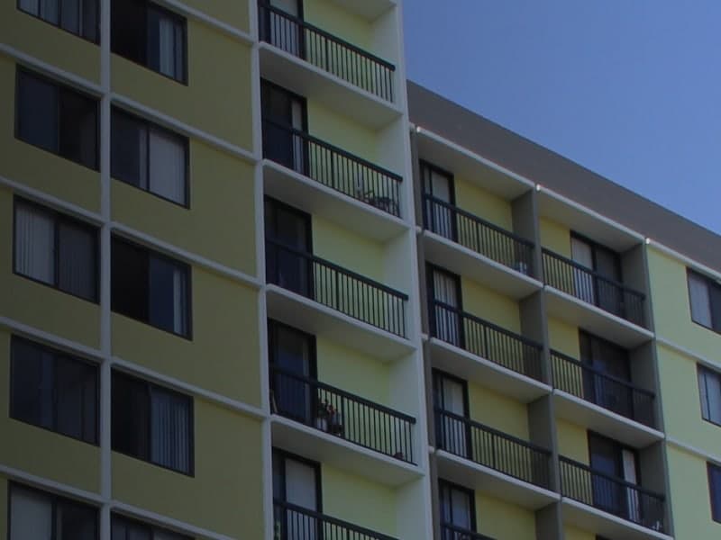 Royal Oaks Estates Senior Mhp exterior